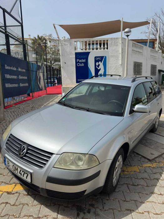 VW Passat Variant 2.0 Petrol | 211.715 km | 2002 | Runs Well