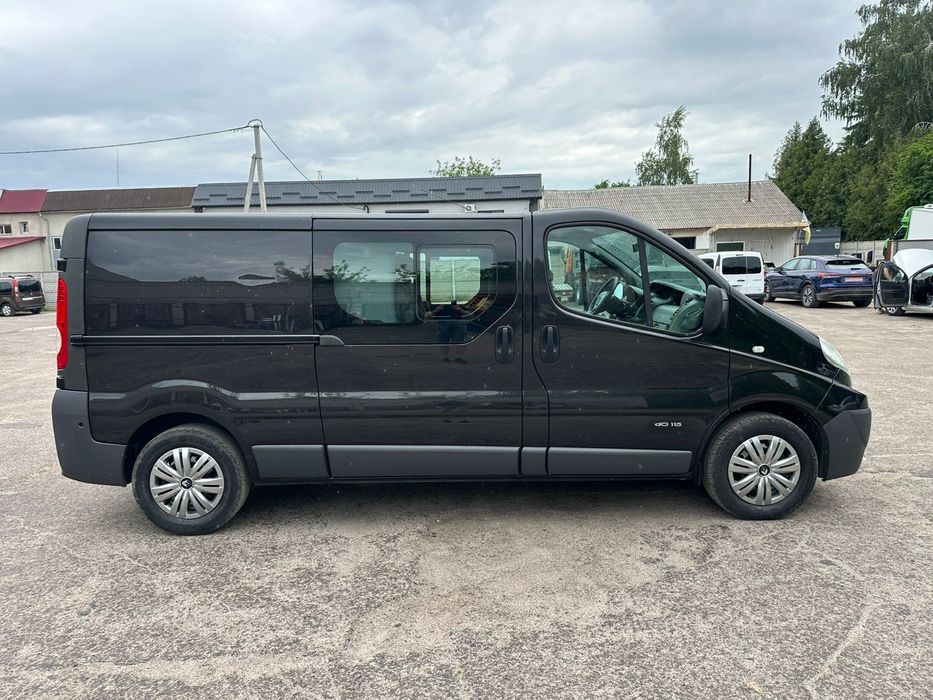 Рено трафік 2012 рік, 2,0 дизель, 84 квт. Оригінальний вантажо-пасажир