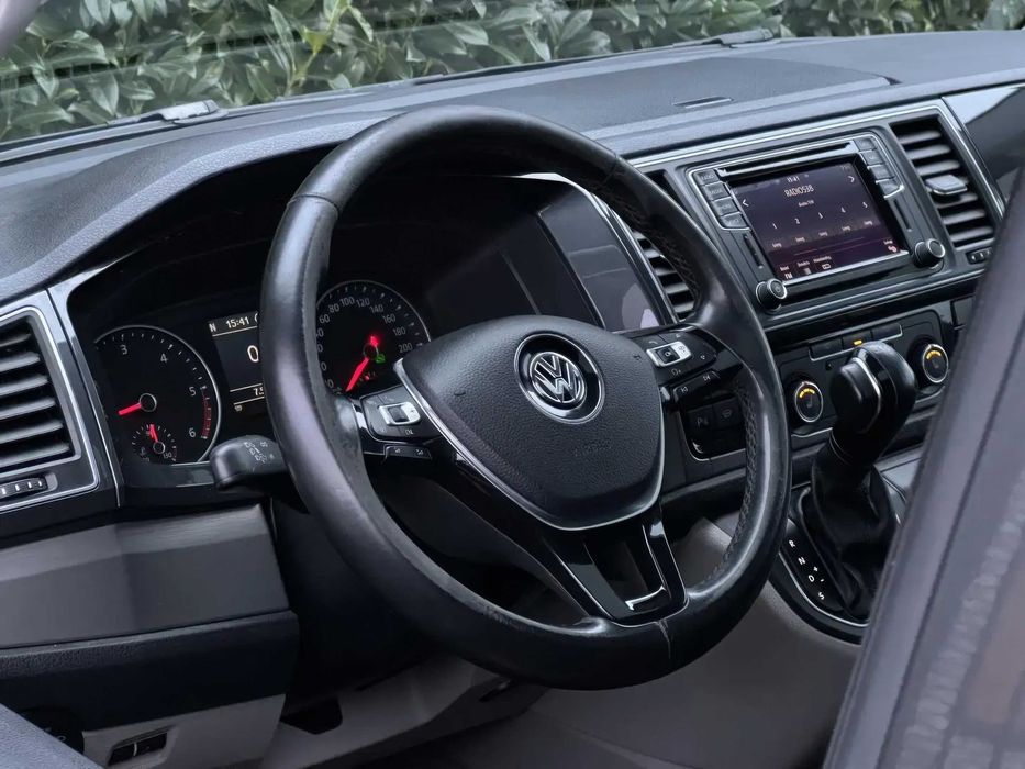 Volkswagen T6 Transporter      2017