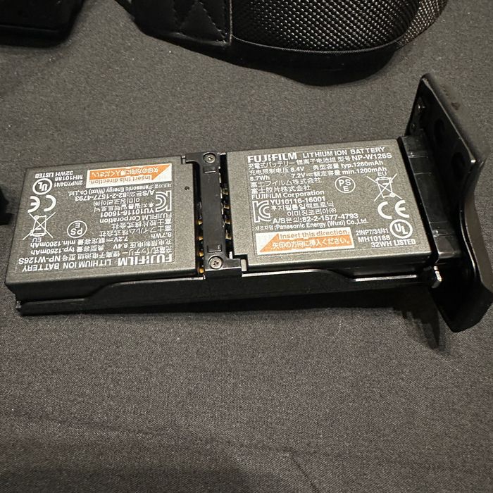 Fujifilm X-H1 com objetiva Fujinon XF 16-55mm f/2.8 + extras