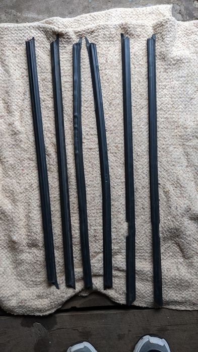 Пластик дверей, накладки, БМВ е46 універсал, молдинги, уплотнитель