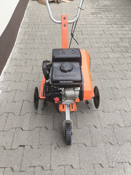 Glebogryzarka Daewoo spalinowa 3HP/98cc