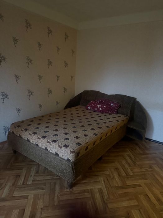 Сдам подобово  квартиру