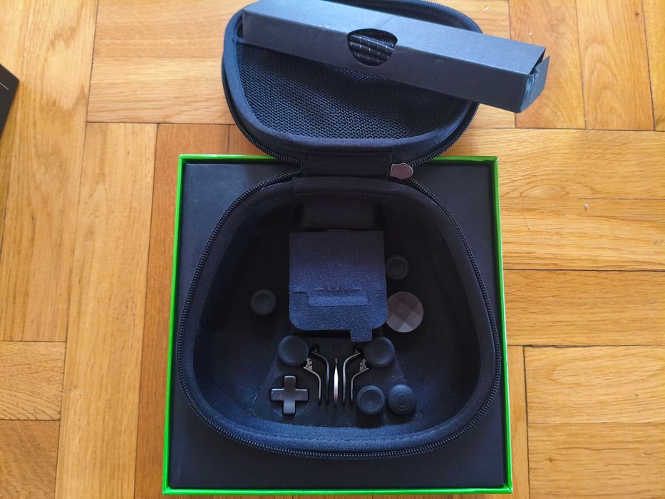 Pad Xbox Elite Series 2 Pudełko WSZYSTKIE Akcesoria