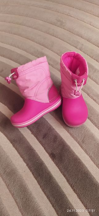 Продам дитяче взуття