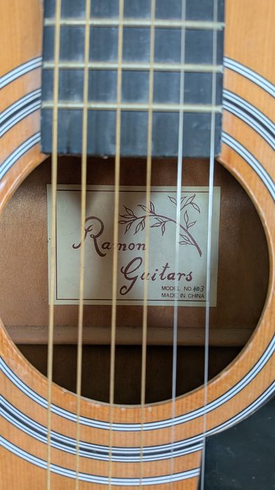 Gitara akustyczna