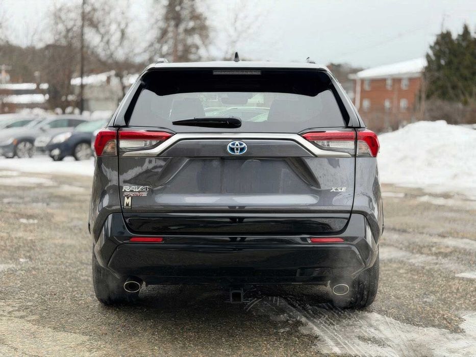 Toyota RAV4 Prime XSE      2023