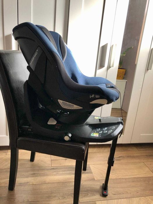 Fotelik samochodowy Jane IKONIC 2, obrotowy 0-18kg