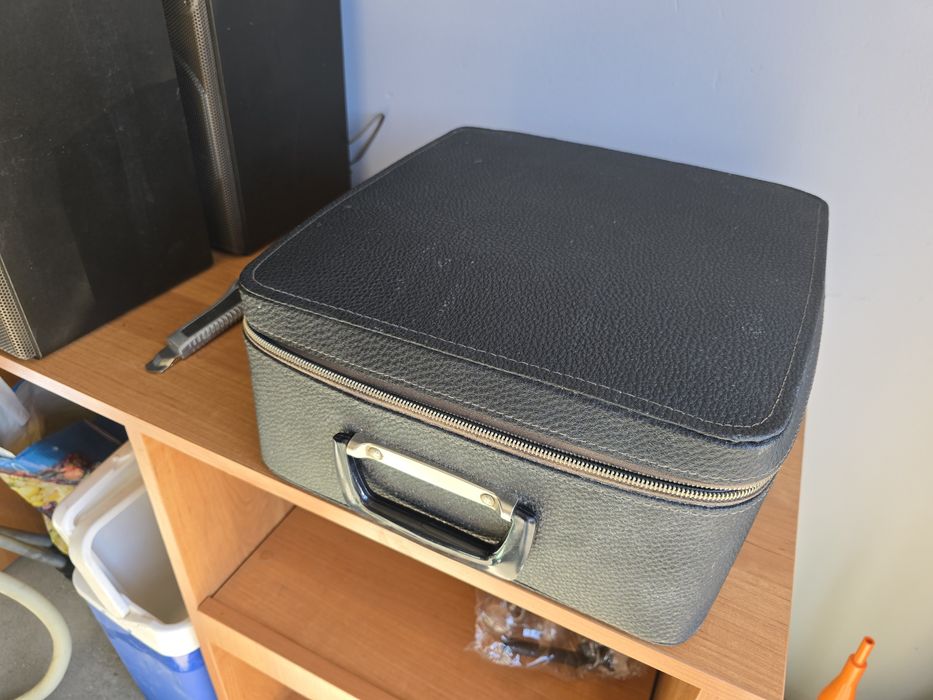 Maszyna do pisania Olympia Monica PRL