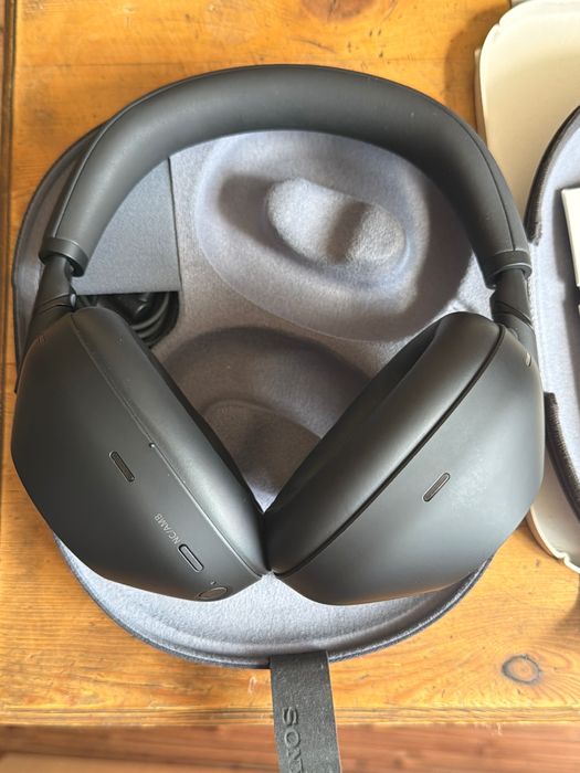 Sony WH-1000XM6 — Стан як нові / Гарантія / Повний комплект