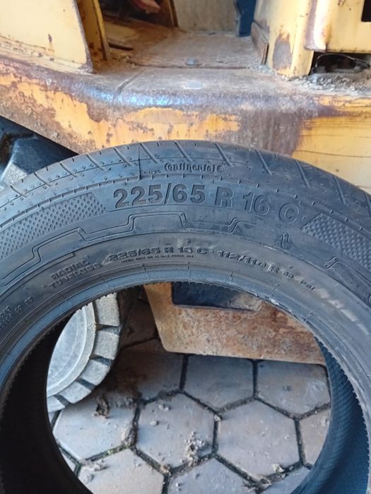 4 pneus marca continental 225/65