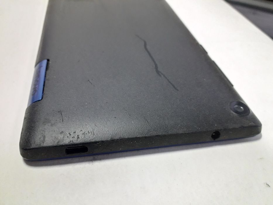 Планшет Lenovo Tab 3 "730"(7дюймов)