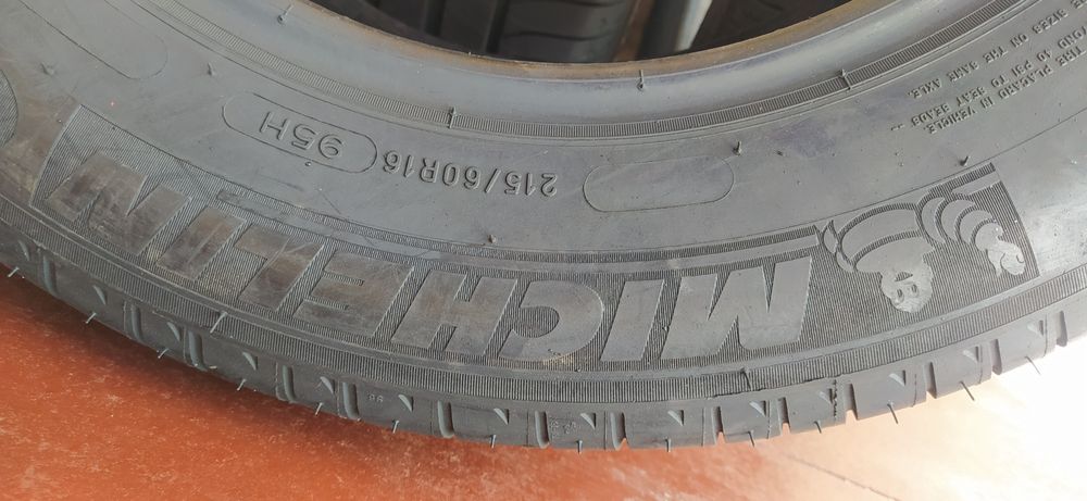 Шини 215/60/16 Michelin