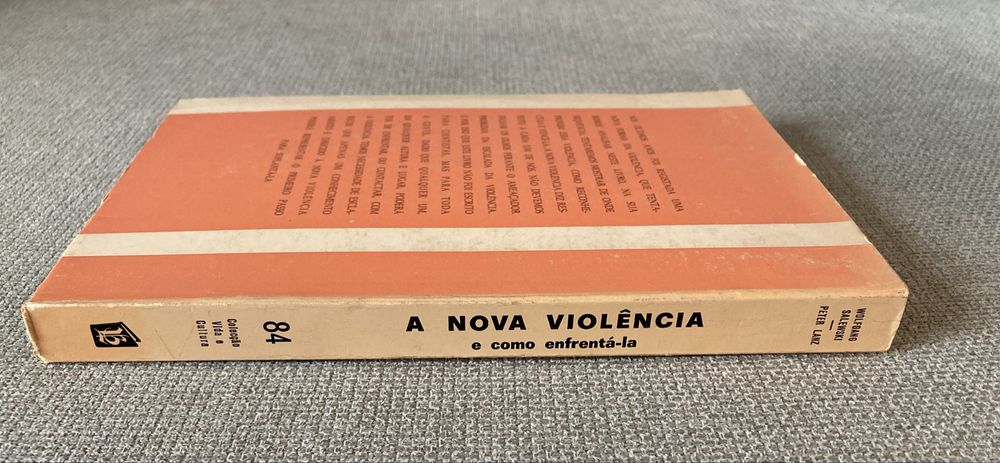 Livro A Nova Violência, de Wolfgang Salewski e Peter Lanz