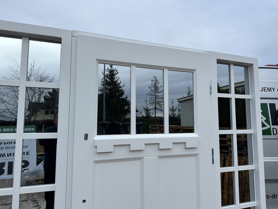 Drzwi zewnętrzne drewniane z doświetlami Cała Polska Amerykański Styl