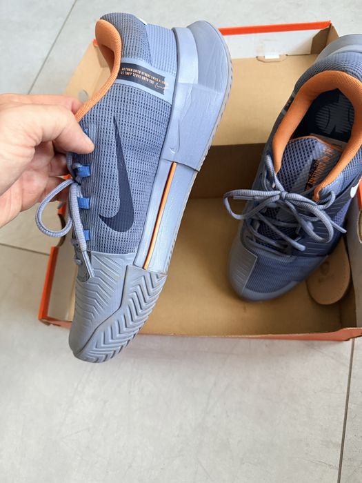 BUTY Tenisowe NIKE GP Zoom Challenge 1 rozmiar 43