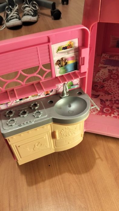 Autocaravana Barbie