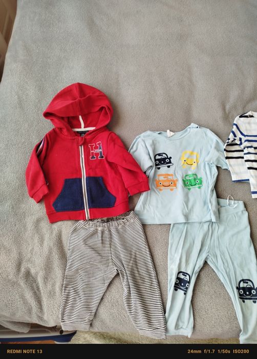 Костюмчики на рочок за 150 грн