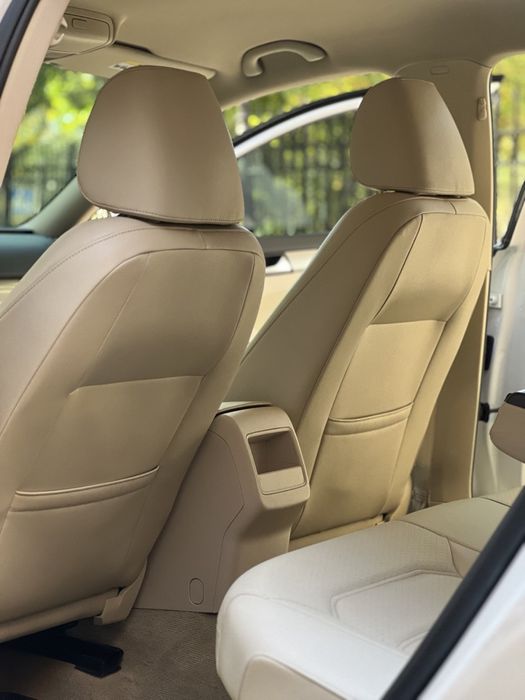 Продам Volkswagen Passat 2014