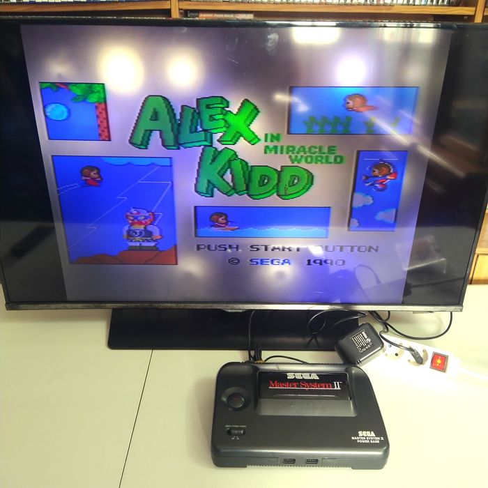 Sega Master System II com caixa original