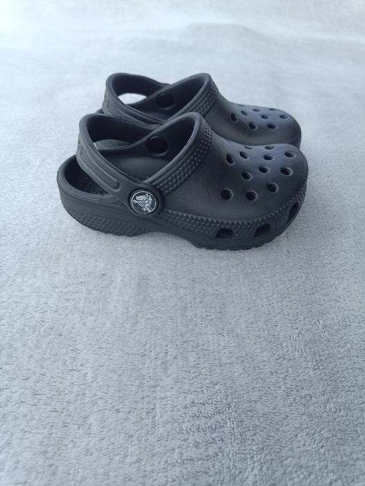 Детские шлепанцы Crocs р24