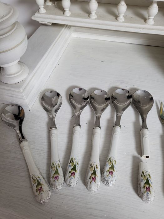 Stare sztućce porcelana