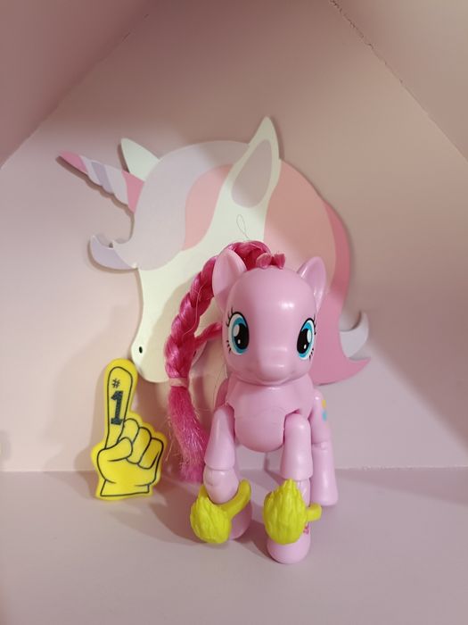 My Little Pony Pinkie Pie kompletna G4 Hasbro figurka MLP