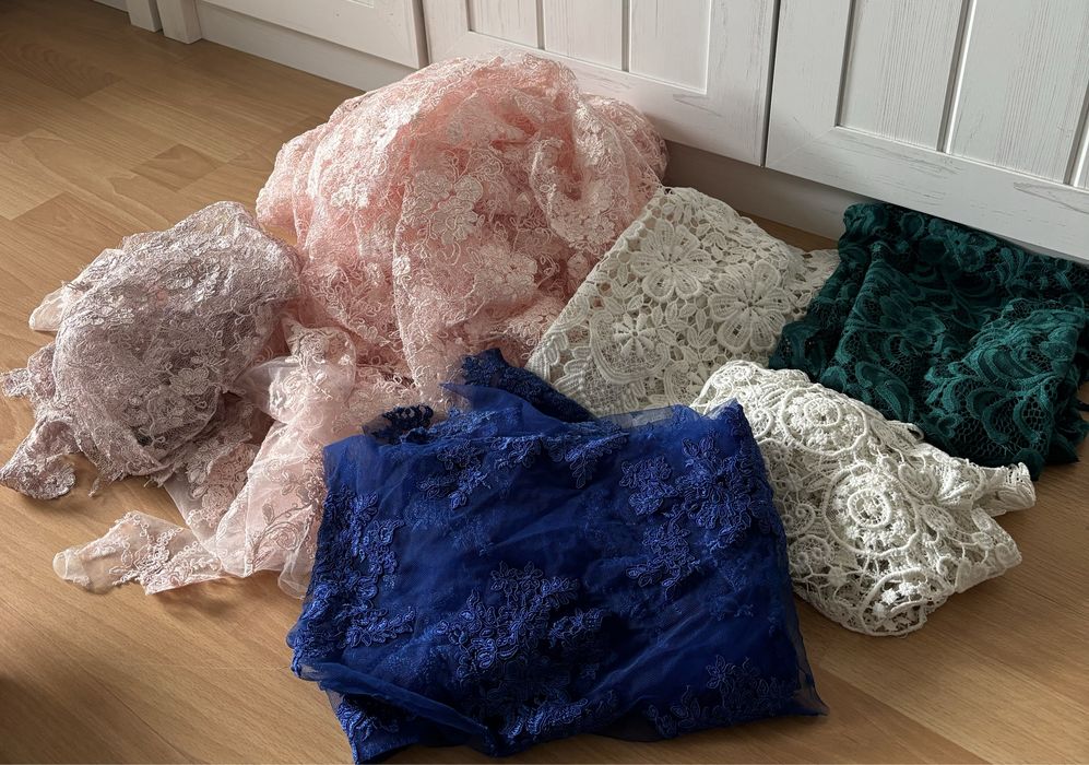 Cudowne włoskie koronki oraz inne materiały
