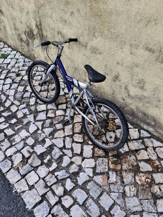 Bicicleta infantil Move Sport — em bom estado