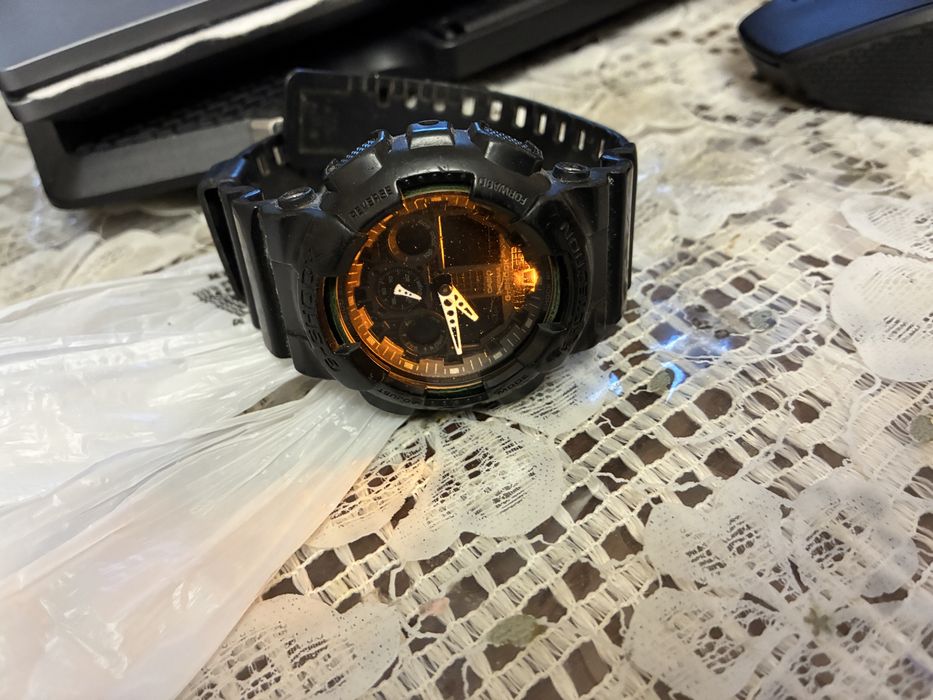 Casio G -shock ga 100