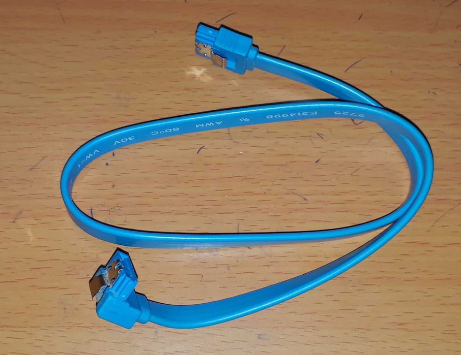 Процессор intel core i3-2100 ; i5-2500. ddr3-4gb/1600mhz.