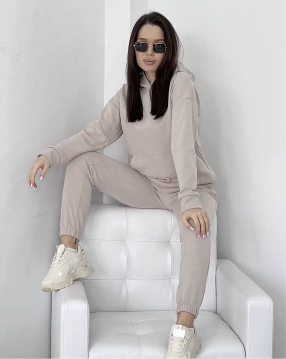 Новые костюмы, плотный флис, и новый костюм деми, M-L