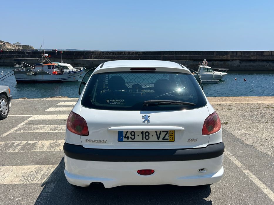 Peugeot 206 comercial