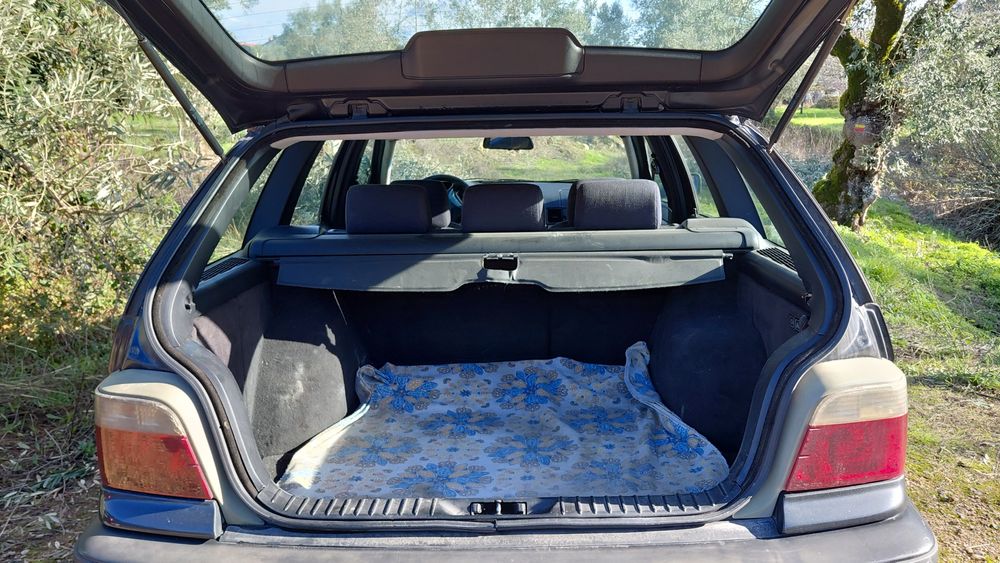 Carrinha BMW 318 tds