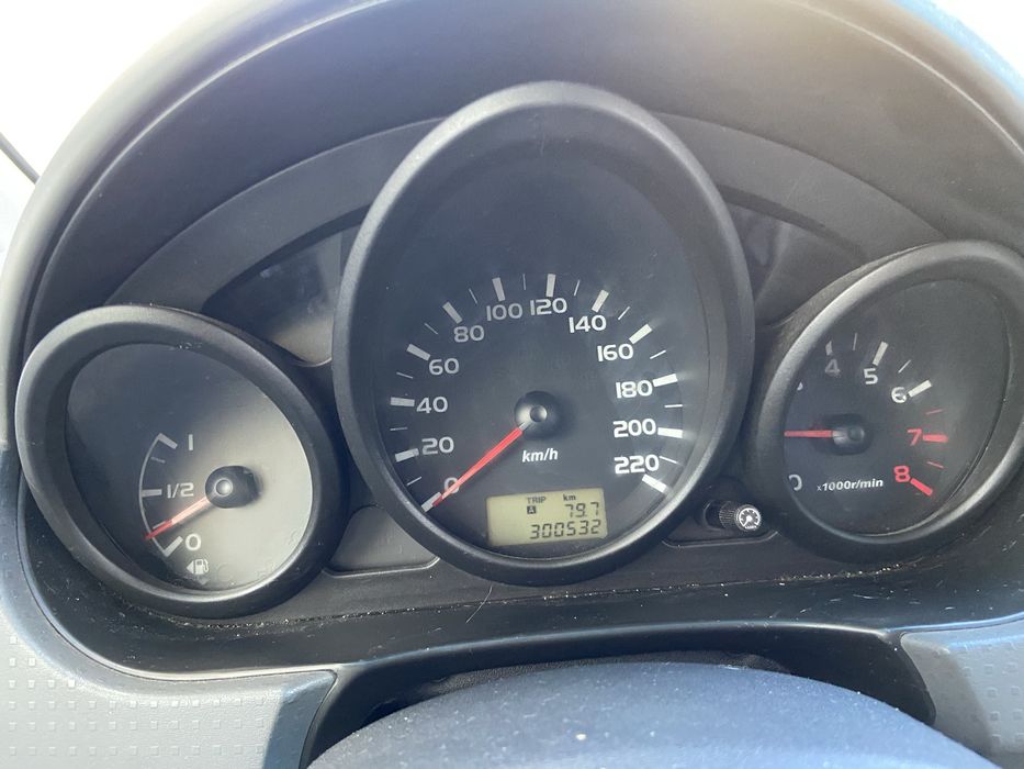 Mitsubishi Colt 2004