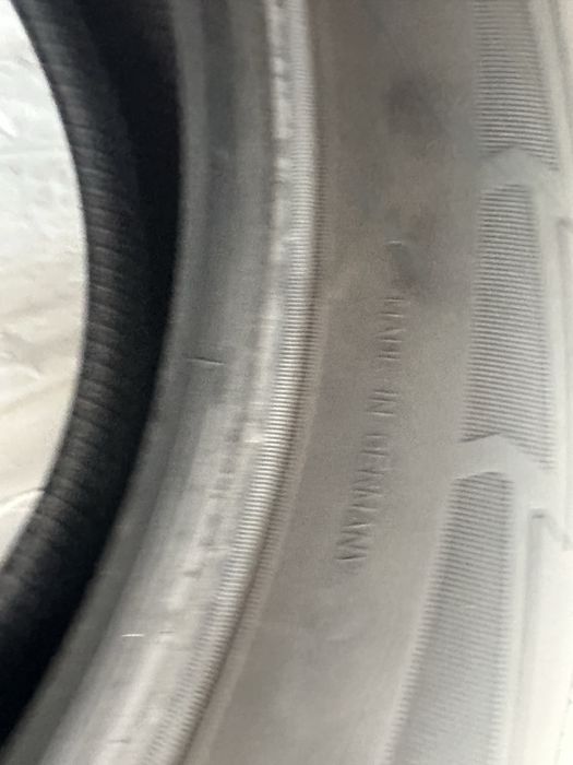 Шина зимова Goodyear 235/60/R18 19 рік