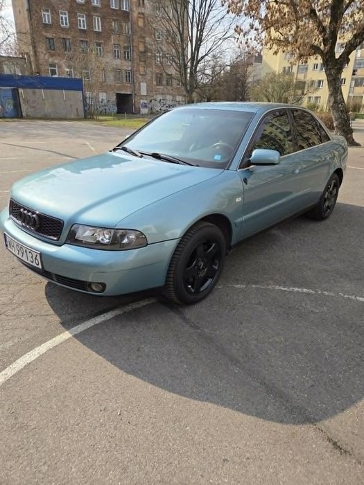 Audi A4Limousine
