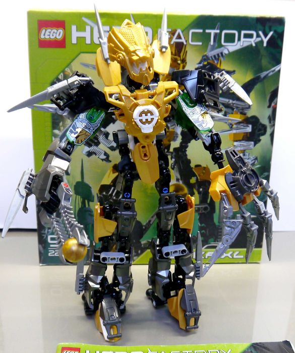 rocka xl lego hero factory