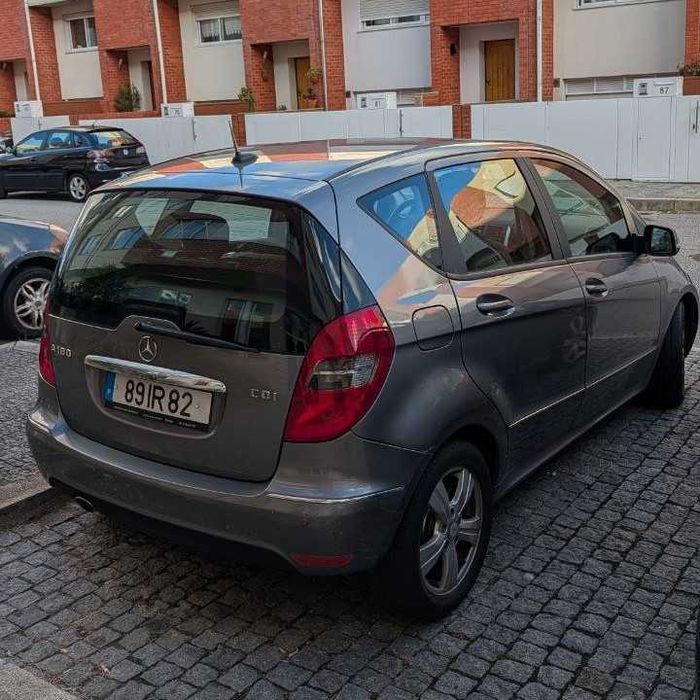Mercedes-Bens A 180 CDi Avantgarde | Nacional | PROMOÇÃO