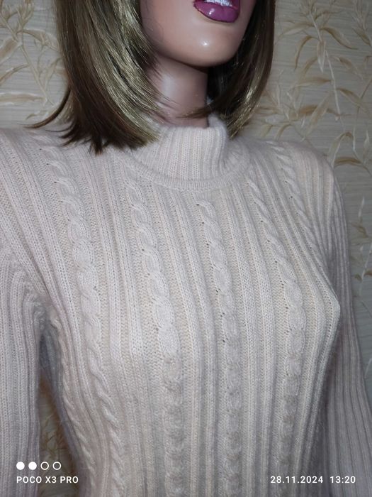 Пуховый свитер. 52-54 .Новый.