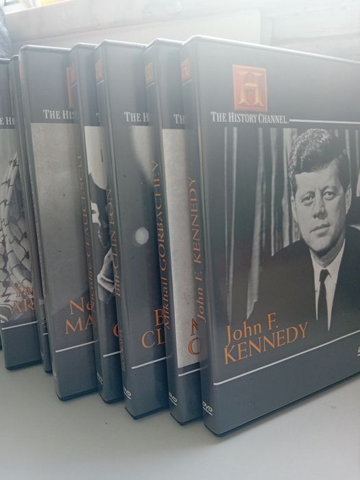 Coleção de 11 DVDs sobre personalidades