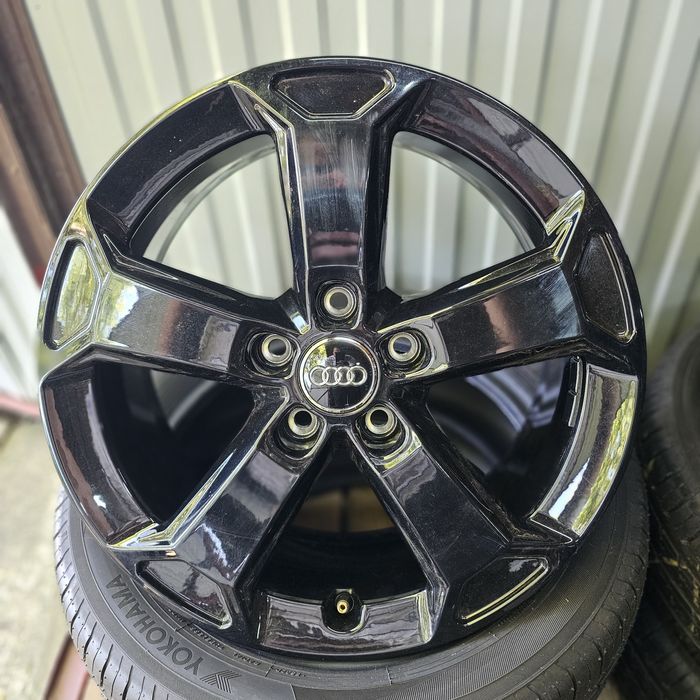Alufelgi audi 5x112 7jx17 ET45
