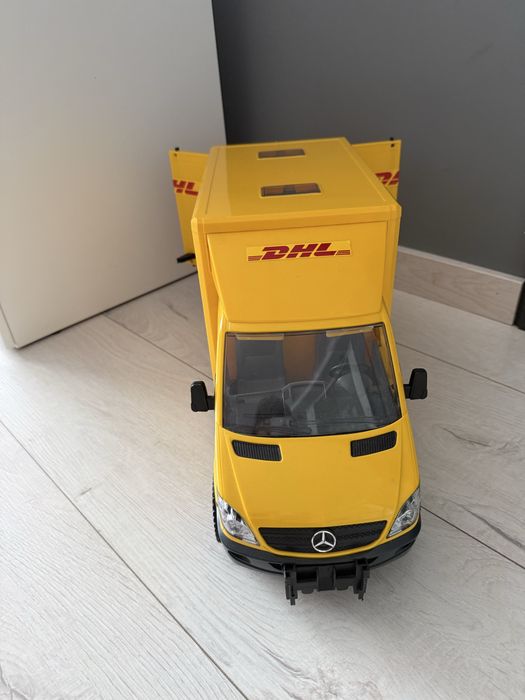 Bruder DHL sprinter