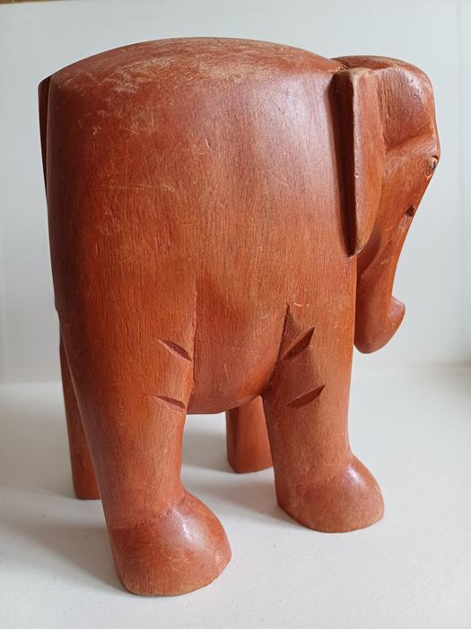 Drewniana rzeźba słoń słonik vintage figurka drewno
