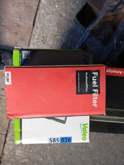 Vendo material novo para Renault laguna/ Megane.