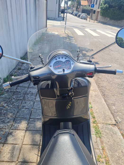 Vendo Vespa 300 GTS