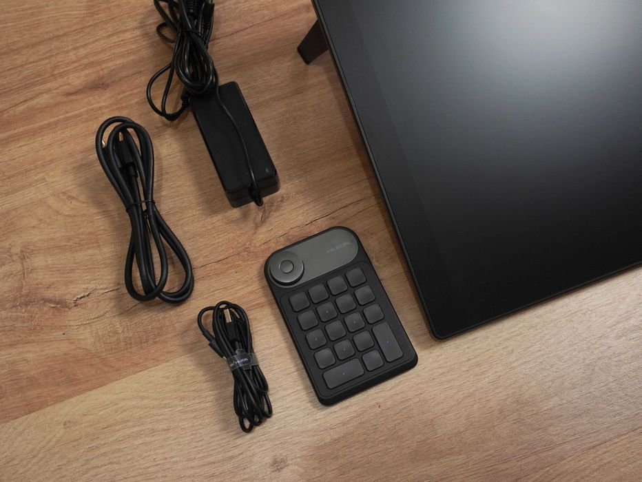 Tablet de Desenho Huion Kamvas Pro 24 (4k) - Estado Novo