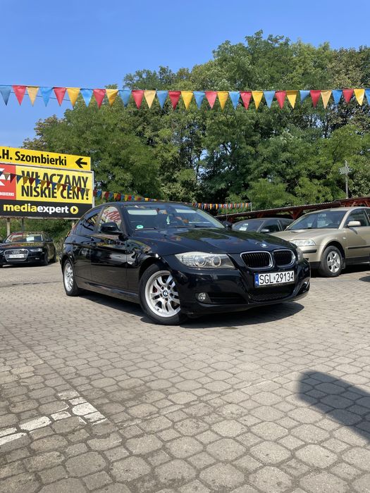 BMW E90 Lift 2.0 Benzyna*Sedan*Szyberdach*Climatronic*Xenon*Tempomat*Zamiana