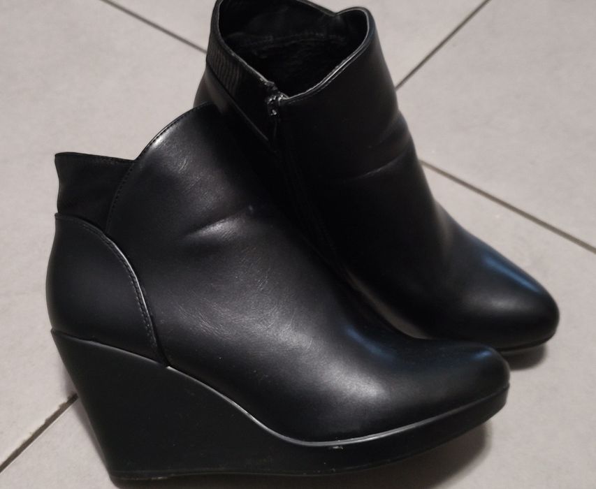 Botki Koturny nowe rozm 40 i 39