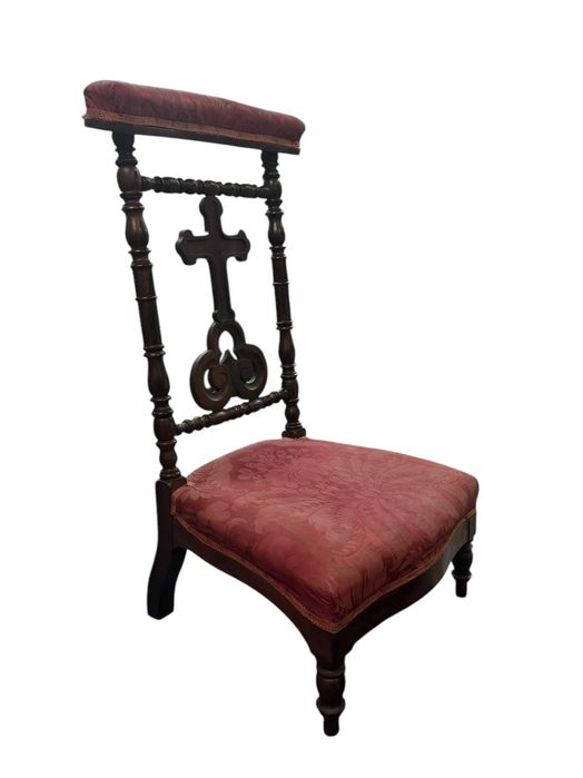 Genuflexório antigo